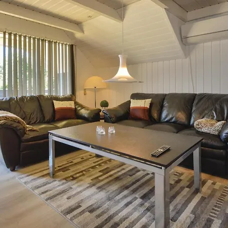 Three-bedroom Holiday In Сasa de vacaciones